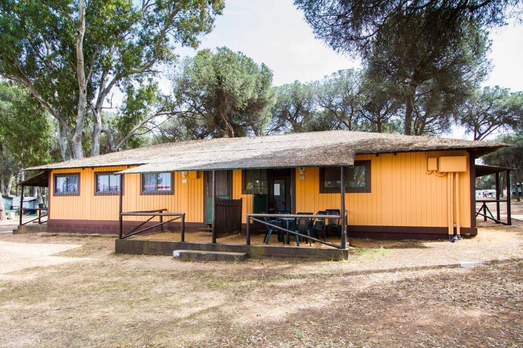 Camping Giralda 韦尔瓦 外观 照片